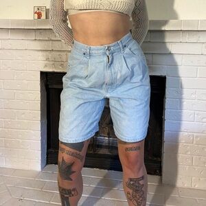 Vintage bleach wash y2k denim shorts